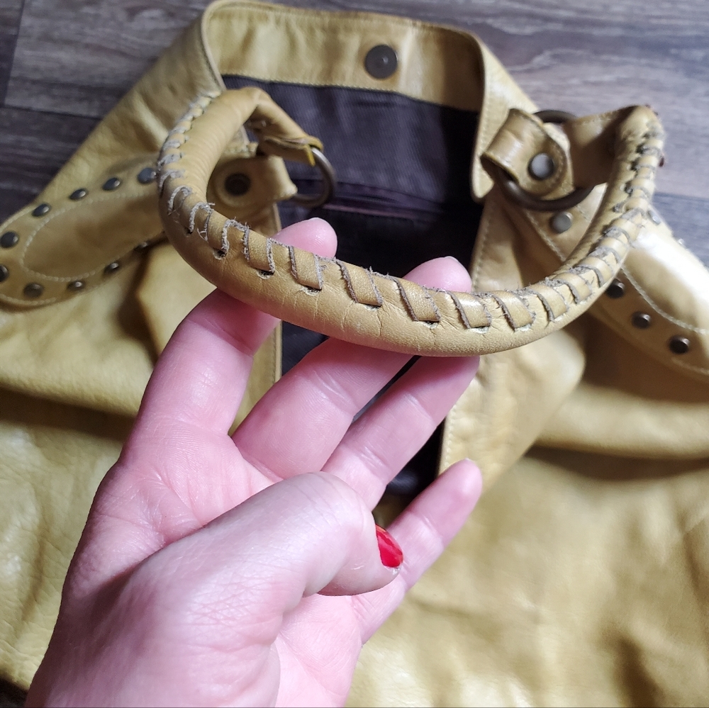 Sundance Leather Hobo Bag. Made in Italy. - Picture 12 of 15